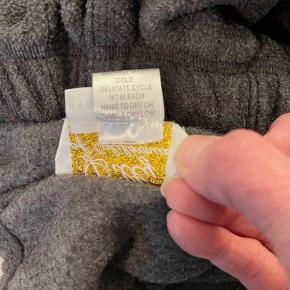 Lilly of California vintage dark gray poly/rayon blend pull on fleece pants. M. - Picture 5 of 6